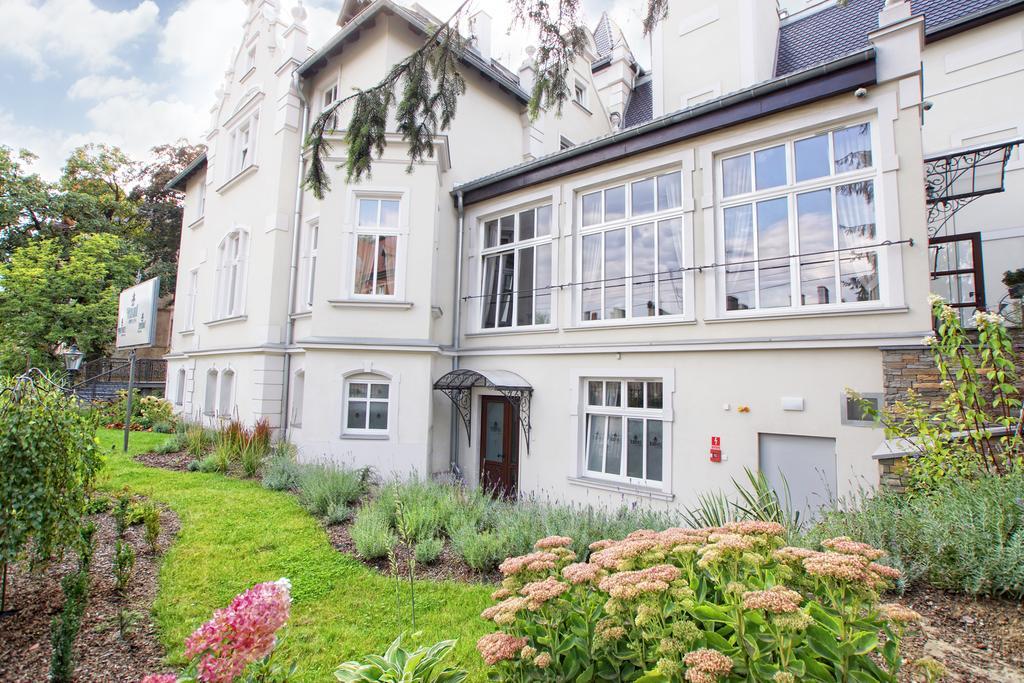 Versant Hotel&Spa Dzierżoniów Exteriér fotografie